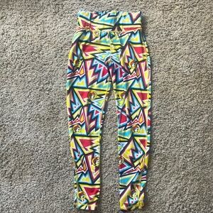 Buc-ees XS patterned leggings